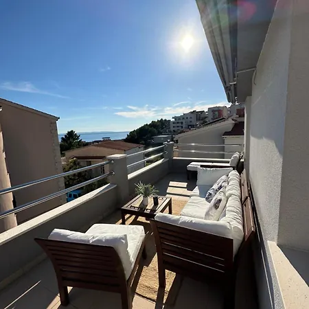 Padre Appartement Podstrana