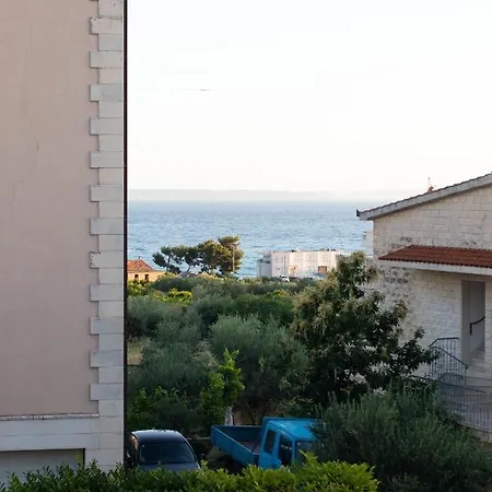 Apartament Padre Podstrana