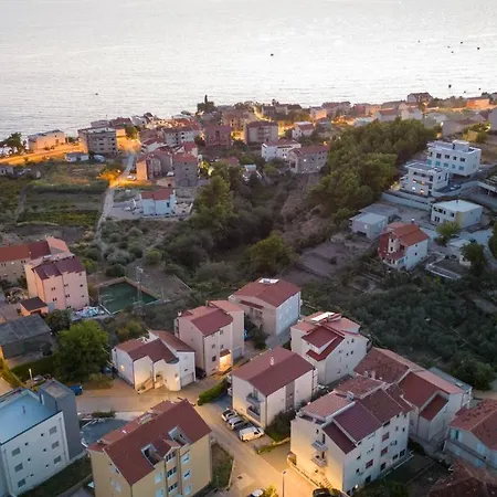 Apartament Padre Podstrana