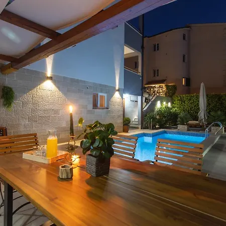 Padre Apartment Podstrana