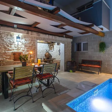 Padre Apartament Podstrana